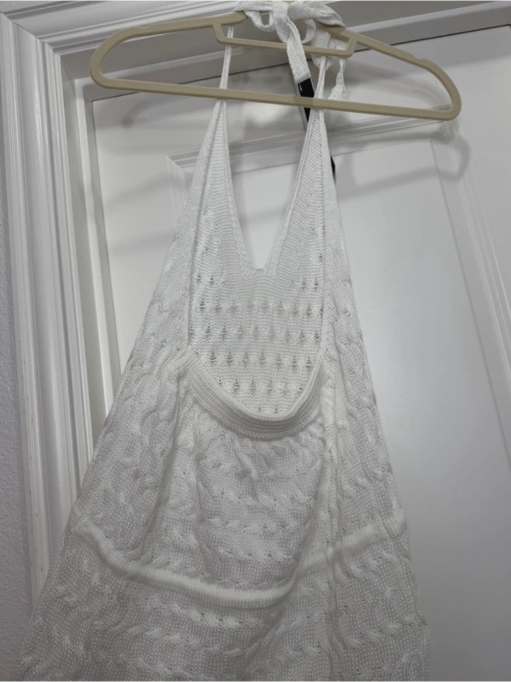 Cupshe White Knit Halter Cover-Up
Dress Size Medium - Picture 5 of 8